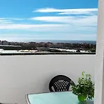 Atico Hogar De Tara Apartmán *