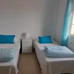 Atico Hogar De Tara Apartmán *