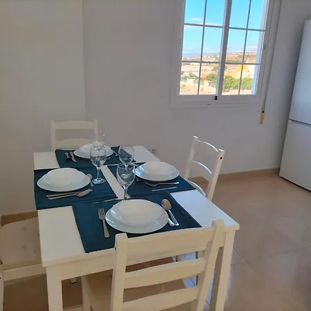 Atico Hogar De Tara Apartmán *